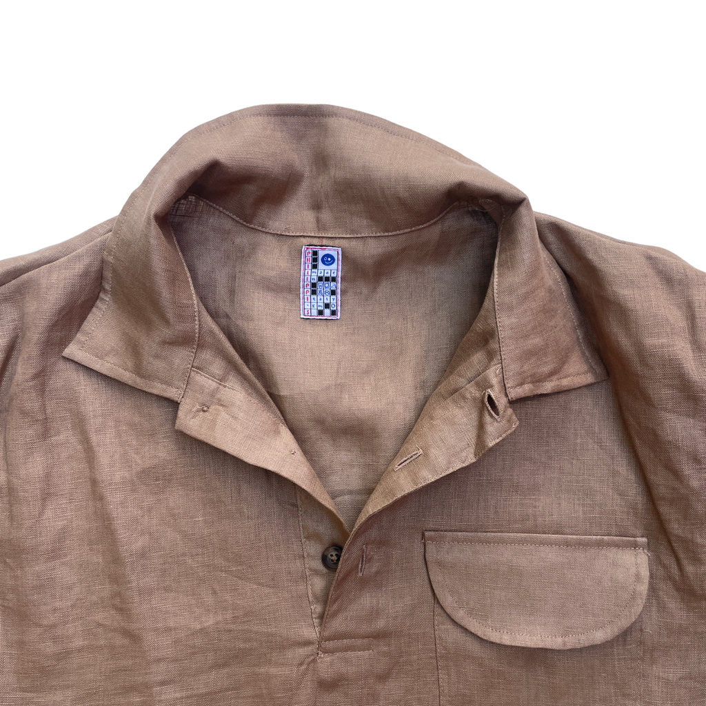 Camicia marrone in lino